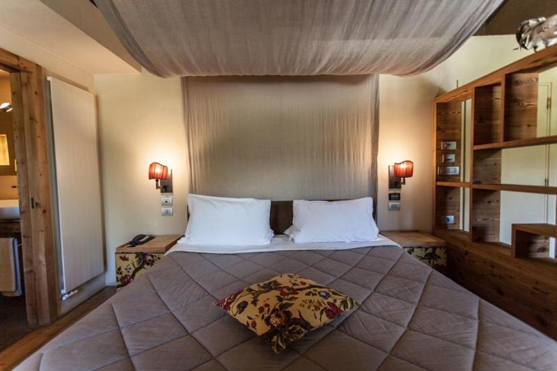 Chalet Eden Eco Hotel, Restaurant & Wellness Ла-Тюйль Экстерьер фото