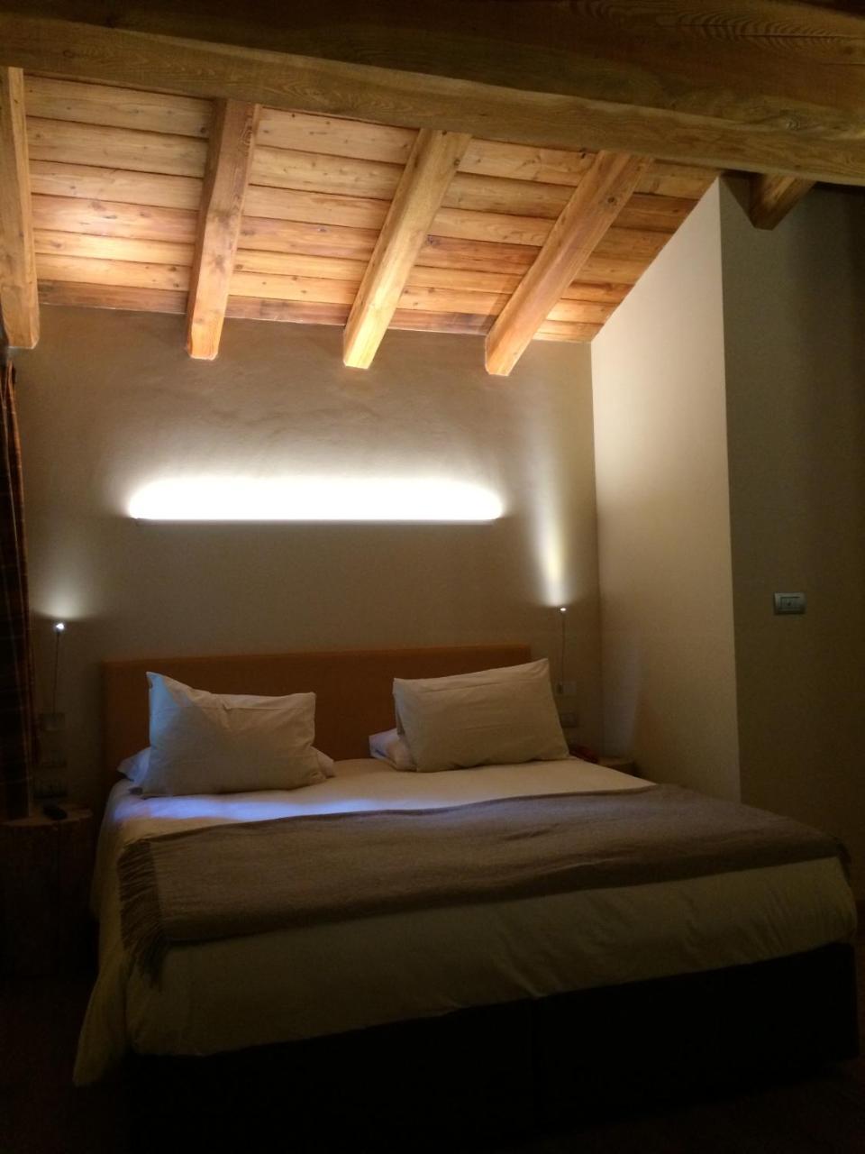 Chalet Eden Eco Hotel, Restaurant & Wellness Ла-Тюйль Экстерьер фото